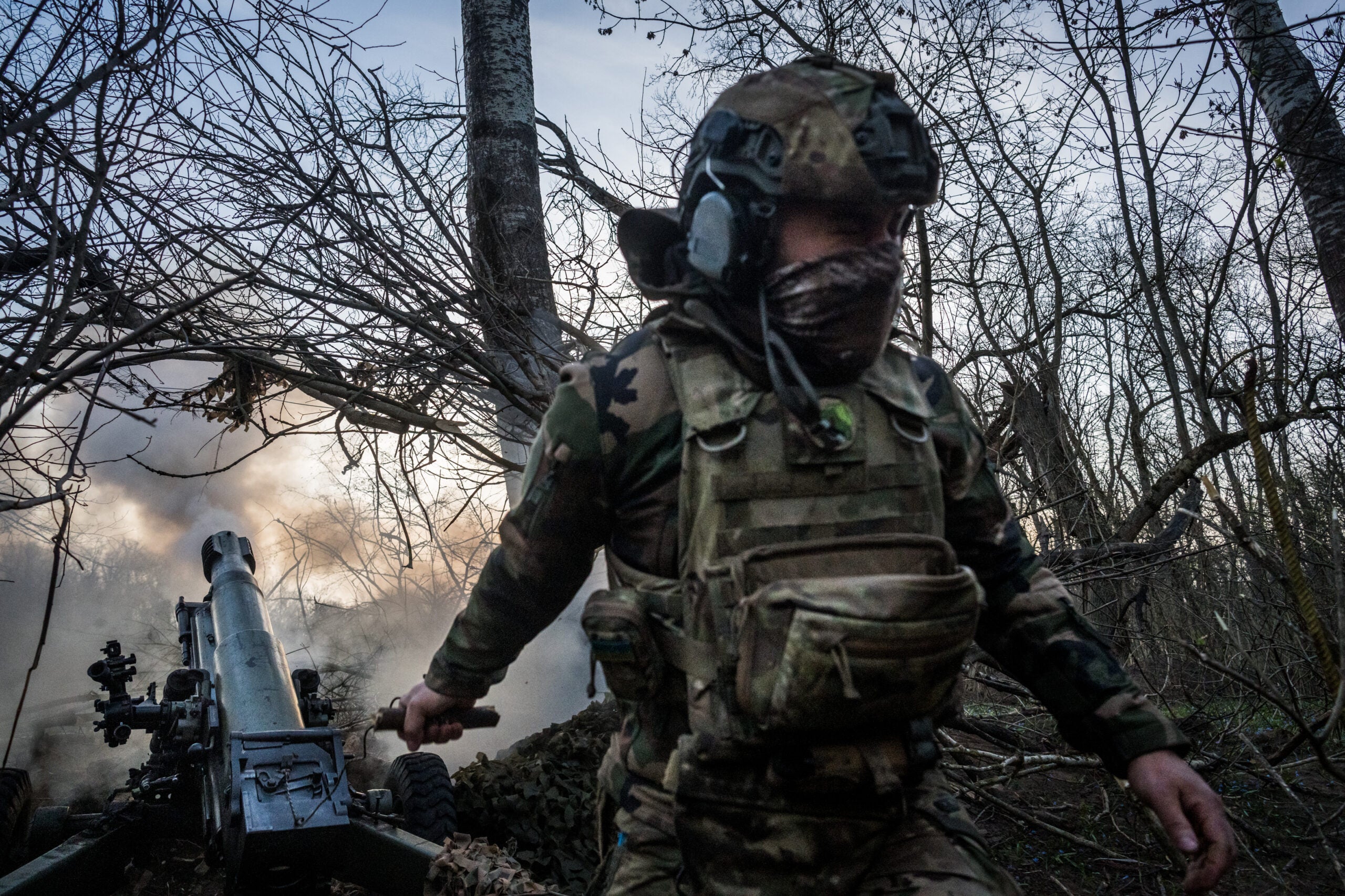 DONETSK OBLAST, UKRAINE - APRIL 01: A Ukrainian soldier fires an artillery in the direction of Siversk, Donetsk Oblast, Ukraine on April 01, 2024. (Photo by Wolfgang Schwan/Anadolu via Getty Images)